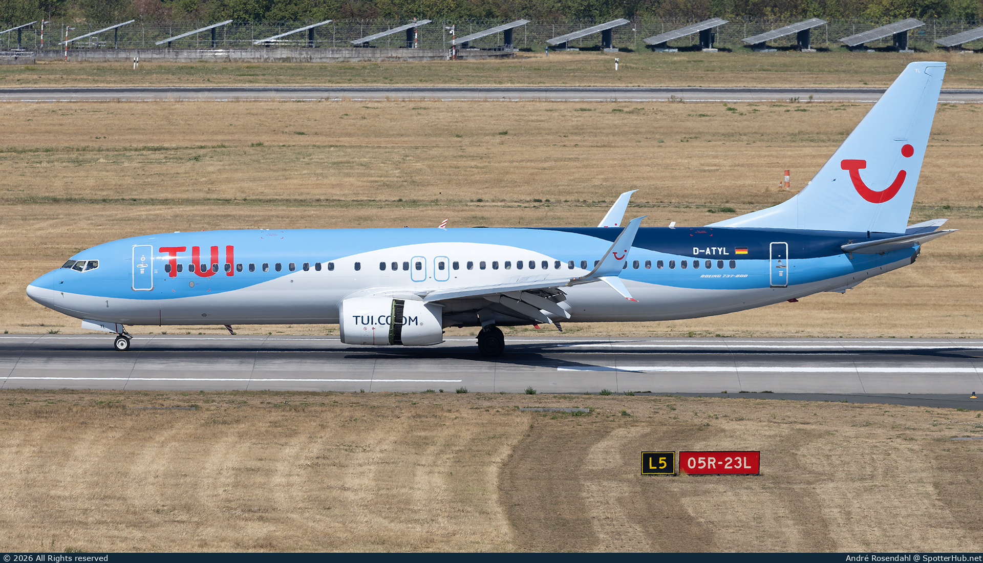 Photo of D-ATYL - Boeing 737-8K5 operated by TUIfly