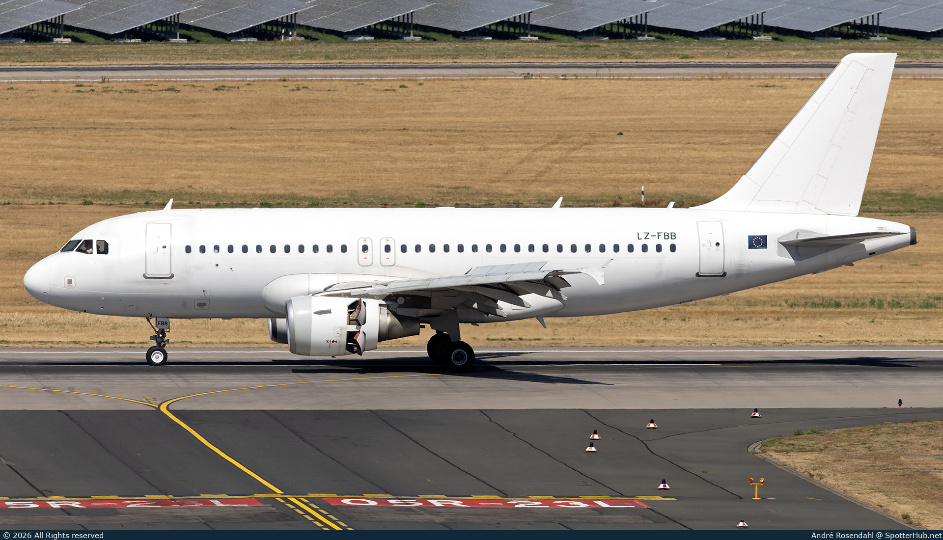 Photo of LZ-FBB - Airbus A319-112 operated by Bulgaria Air