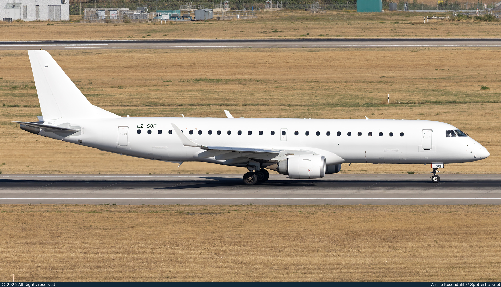 Photo of LZ-SOF - Embraer ERJ-190AR operated by Bulgaria Air