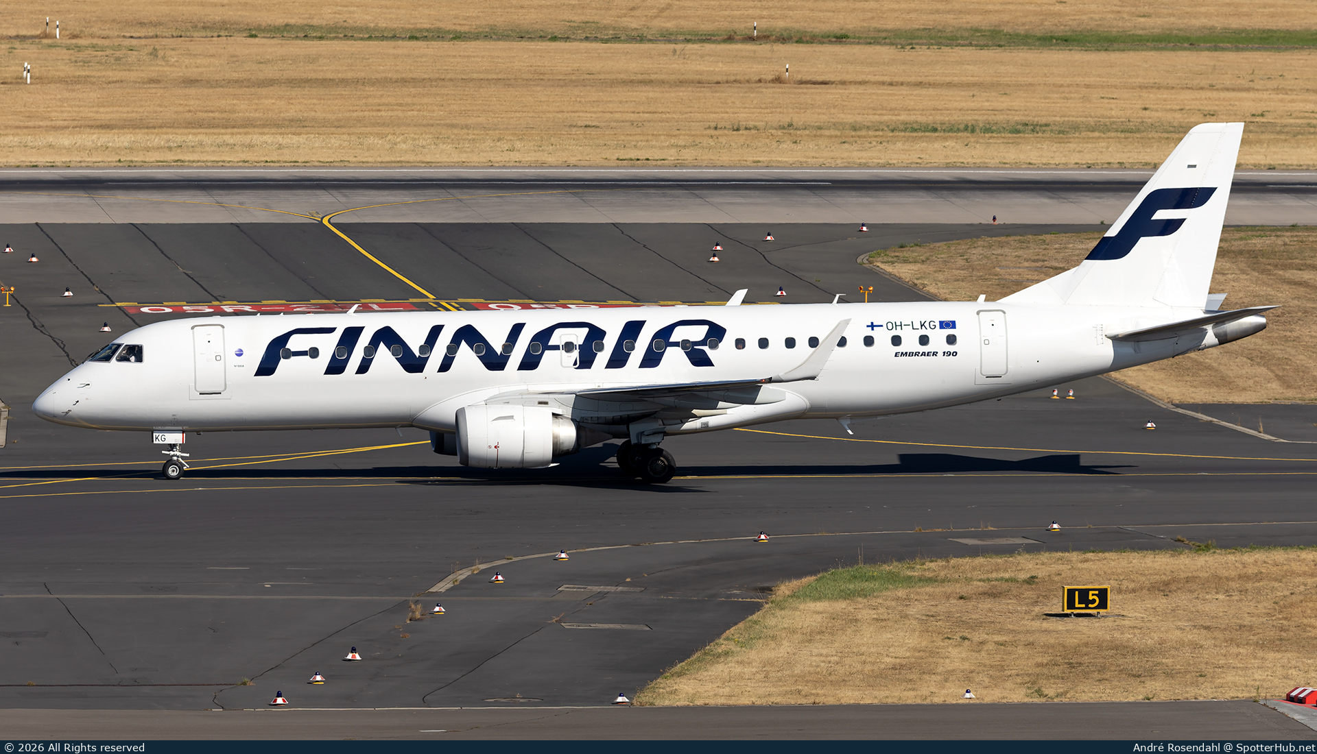 Photo of OH-LKG - Embraer ERJ-190LR operated by Finnair (opb Nordic Regional Airlines)