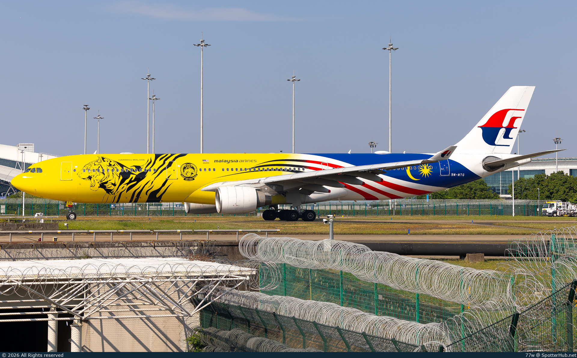 Photo of 9M-MTG - Airbus A330-323 operated by Malaysia Airlines
