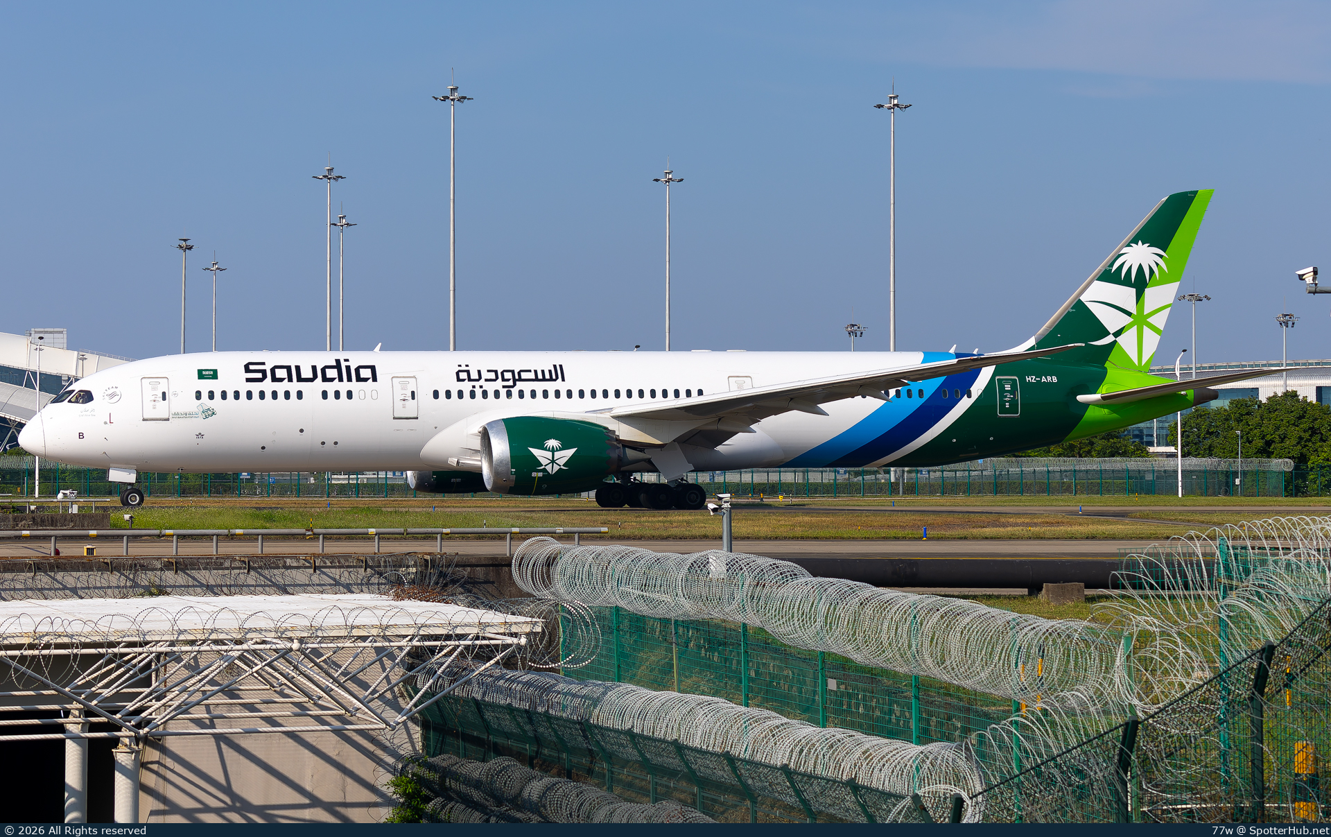 Photo of HZ-ARB - Boeing 787-9 Dreamliner operated by Saudia