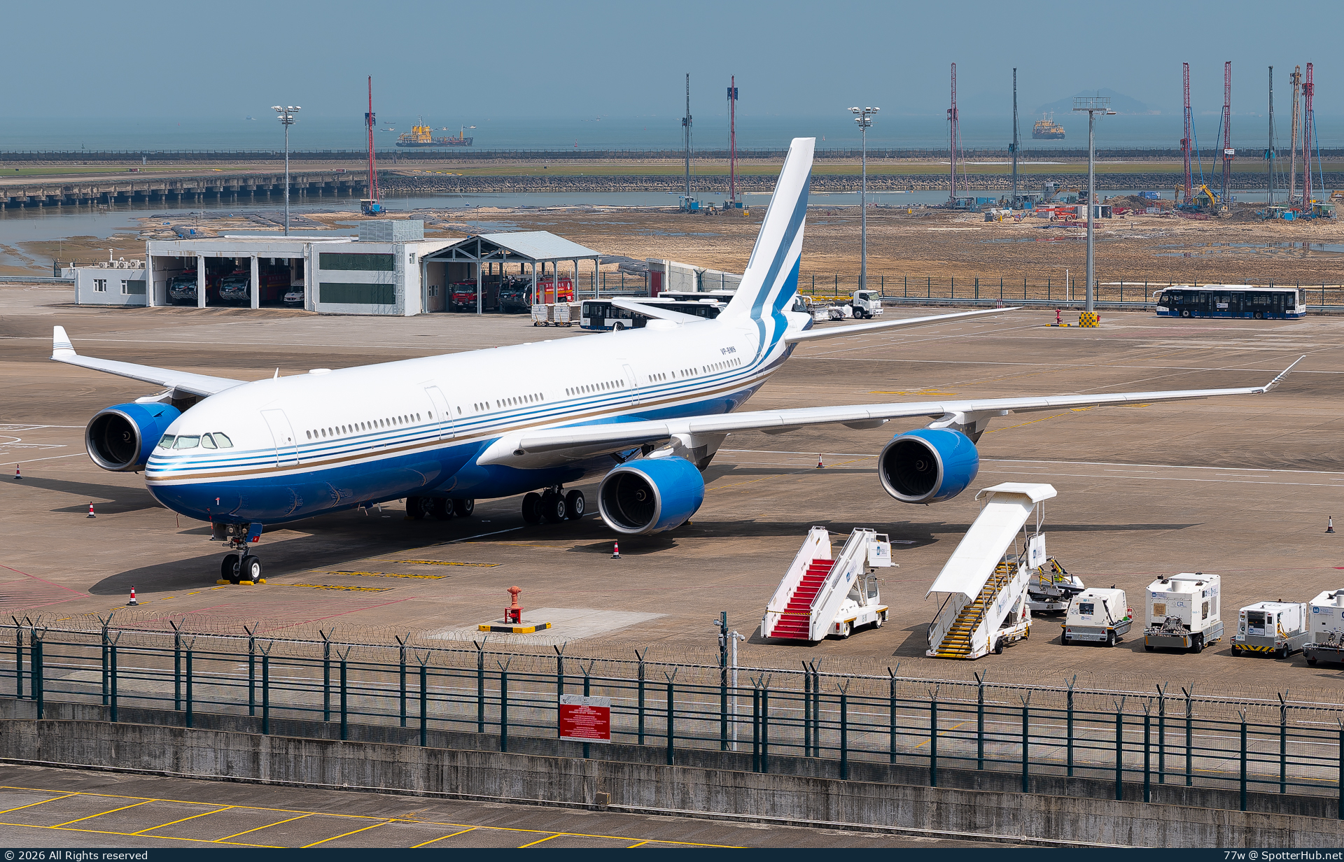 Photo of VP-BMS - Airbus A340-541 operated by Las Vegas Sands Corp.