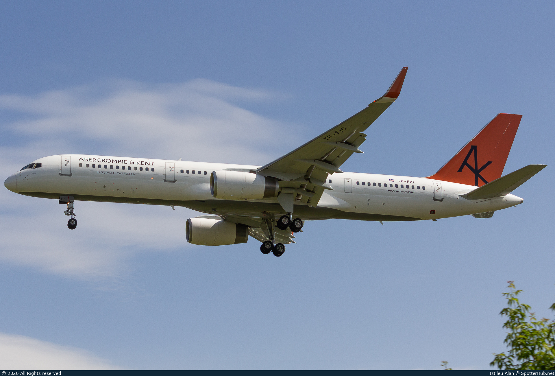 Photo of TF-FIC - Boeing 757-23N operated by Icelandair