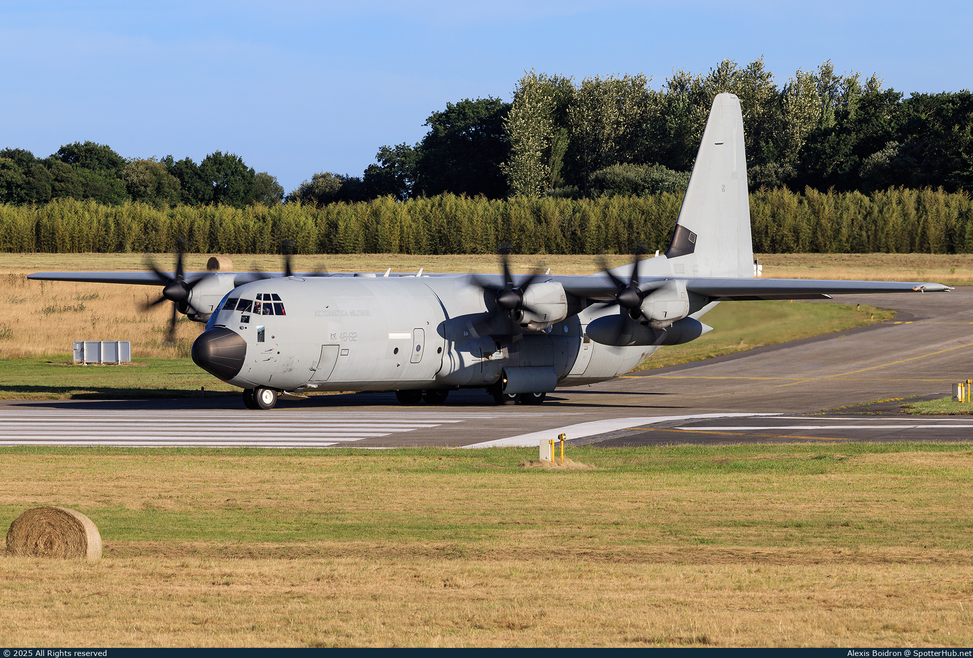 Photo of MM62196 - Lockheed Martin C-130J-30 Super Hercules operated by Italian Air Force