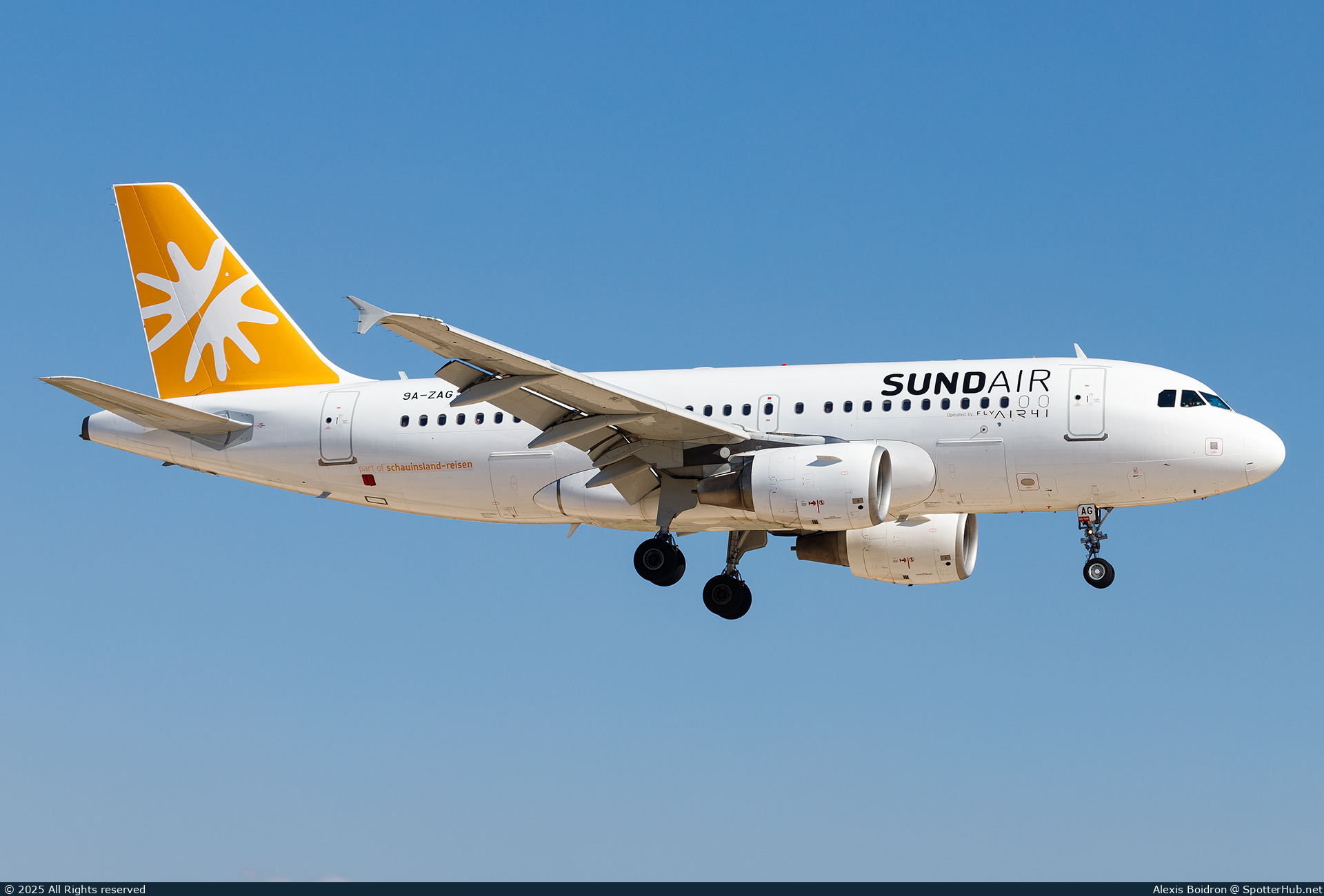 Photo of 9A-ZAG - Airbus A319-111 operated by Sundair (opb Fly Air41 Airways)