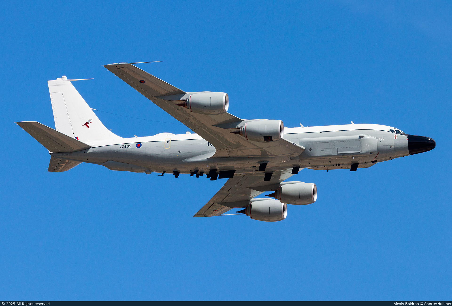 Photo of ZZ665 - Boeing RC-135W Rivet Joint operated by Royal Air Force