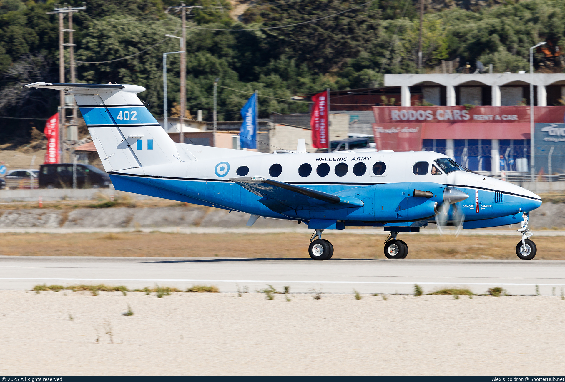 Photo of 402 - Beechcraft C-12R Huron operated by Hellenic Army