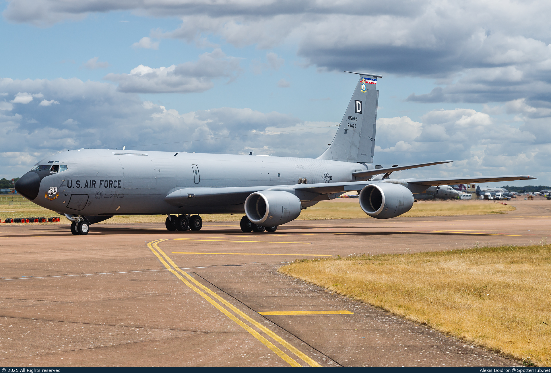Photo of 59-1475 - Boeing KC-135R Stratotanker operated by US Air Force