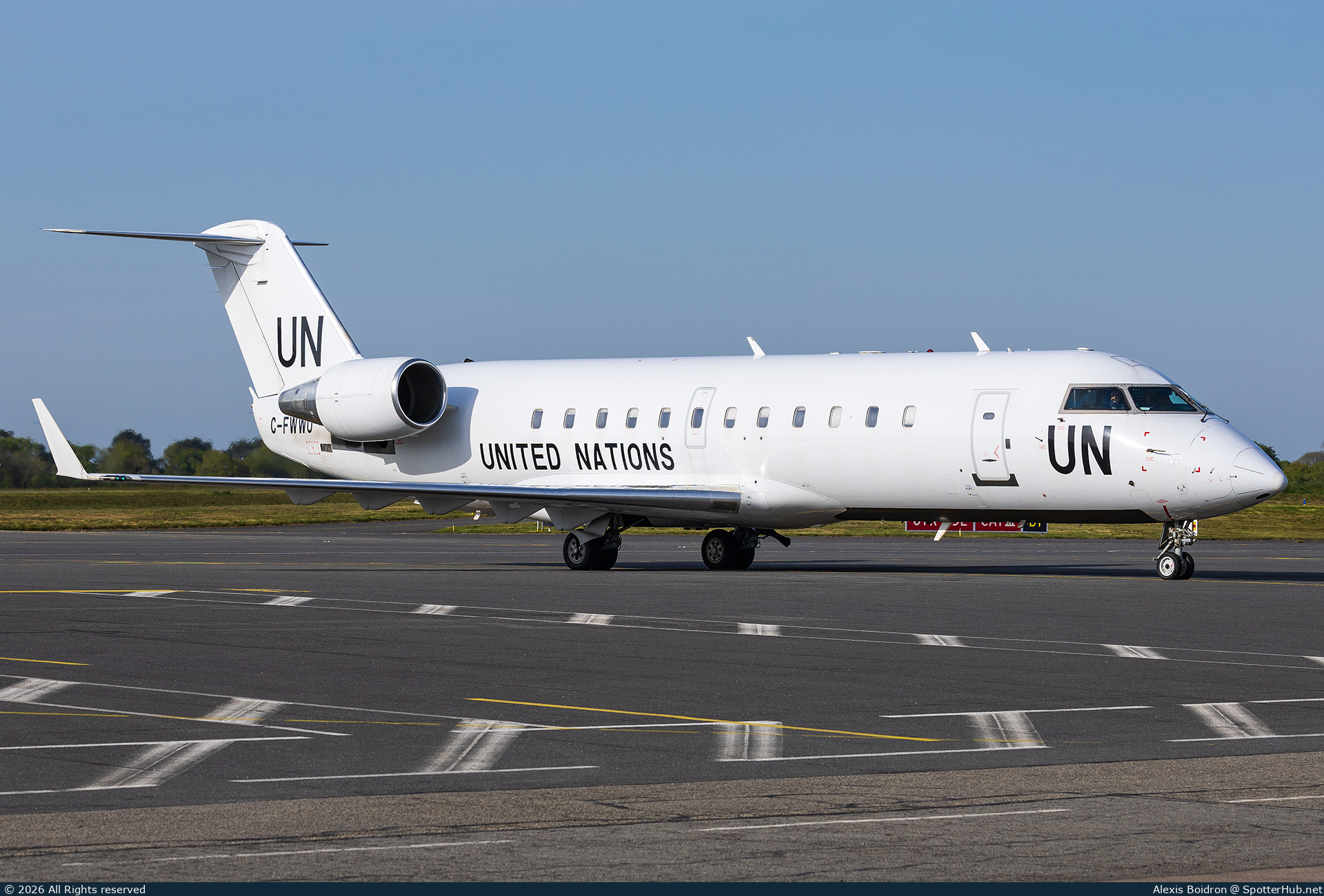 Photo of C-FWWU - Bombardier CRJ-200LR operated by United Nations Humanitarian Air Service (opb Voyageur Airways)
