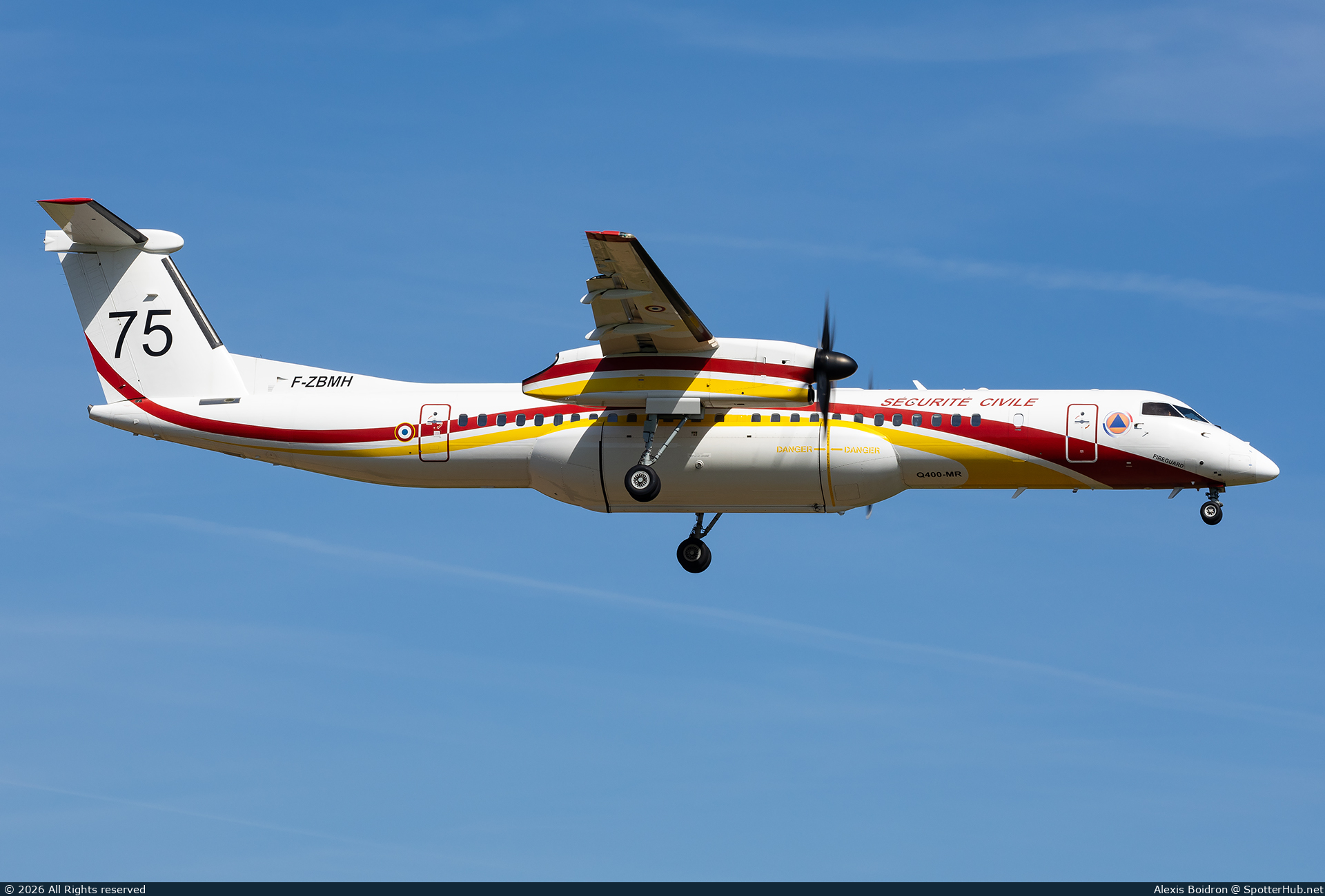 Photo of F-ZBMH - Bombardier DHC-8-402 Dash 8 Q400 MR operated by French Ministry of the Interior - Sécurité Civile