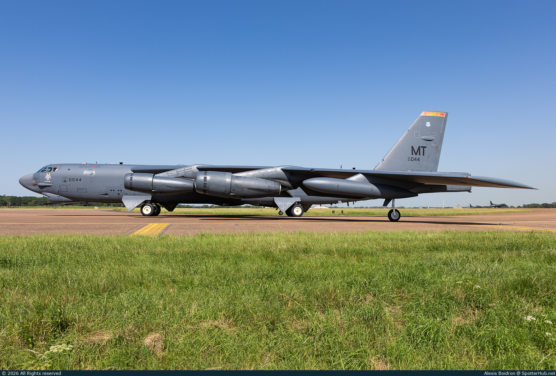 Photo of 60-0044 - Boeing B-52H Stratofortress operated by US Air Force