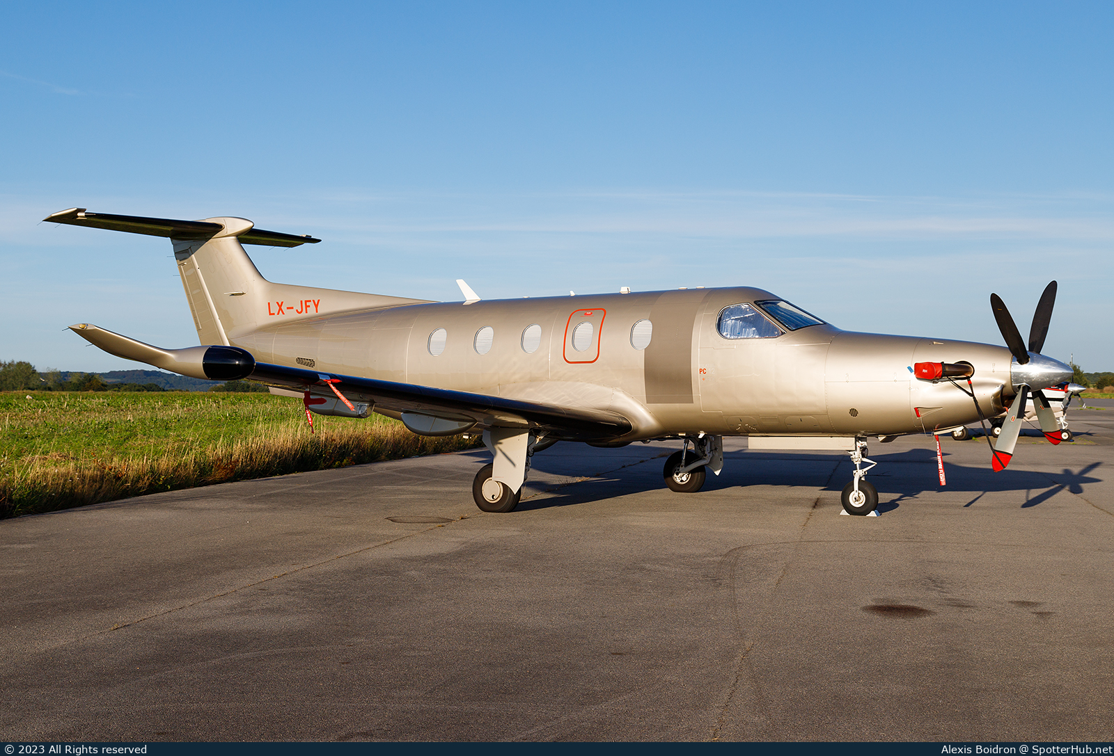 Photo of LX-JFY - Pilatus PC-12 NG operated by Jetfly Aviation
