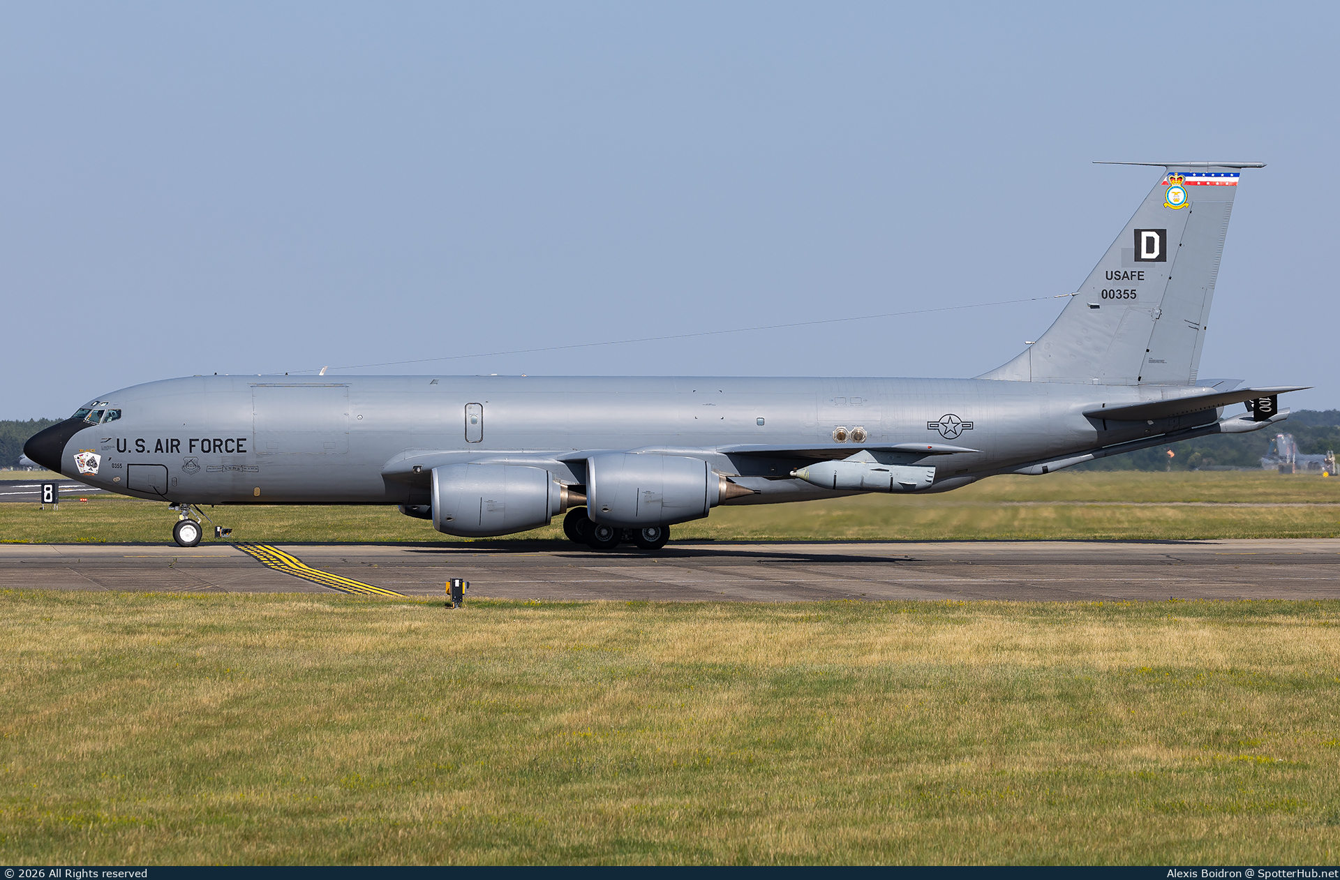 Photo of 60-0355 - Boeing KC-135R Stratotanker operated by US Air Force