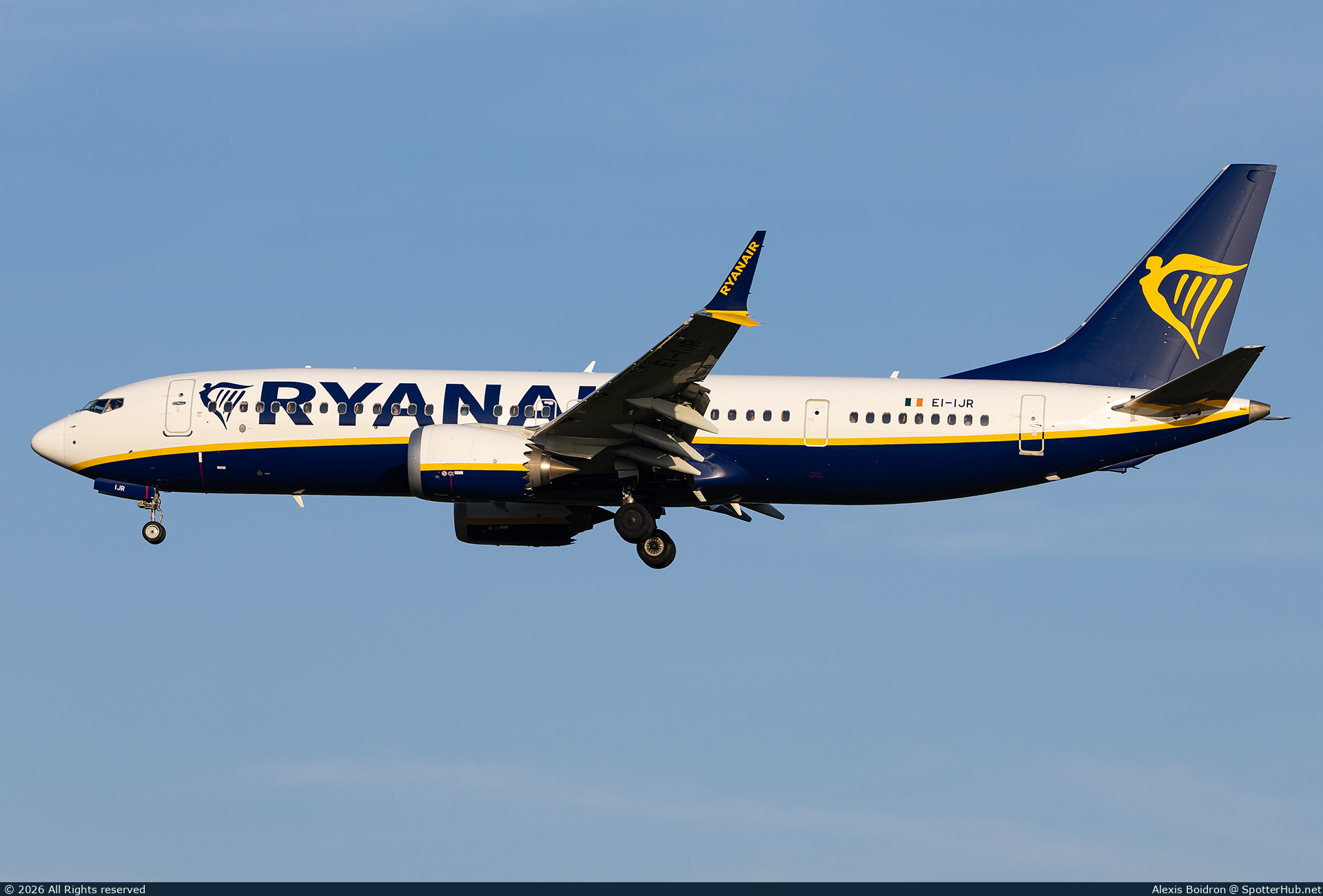 Photo of EI-IJR - Boeing 737 MAX 8-200 operated by Ryanair