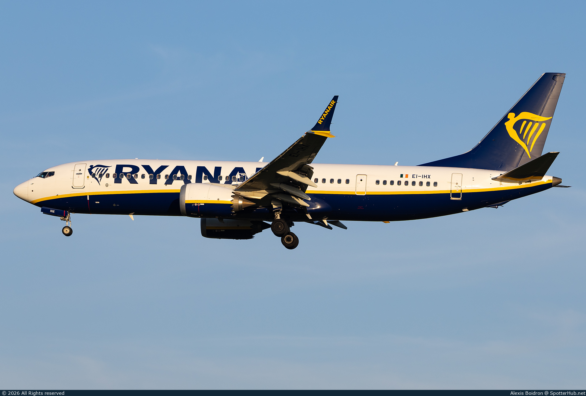 Photo of EI-IHX - Boeing 737 MAX 8-200 operated by Ryanair