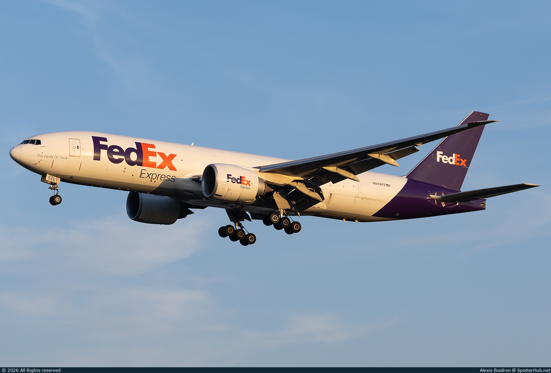 Photo of N845FD - Boeing 777-F operated by FedEx