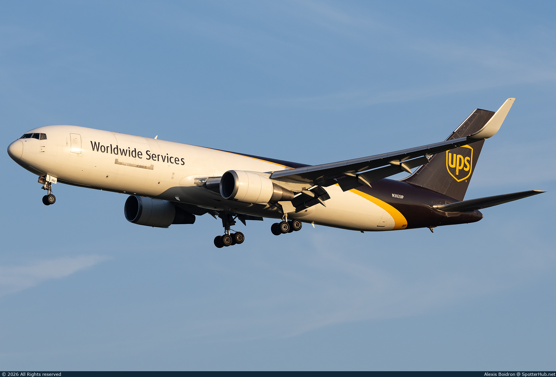 Photo of N302UP - Boeing 767-34AF operated by UPS United Parcel Service