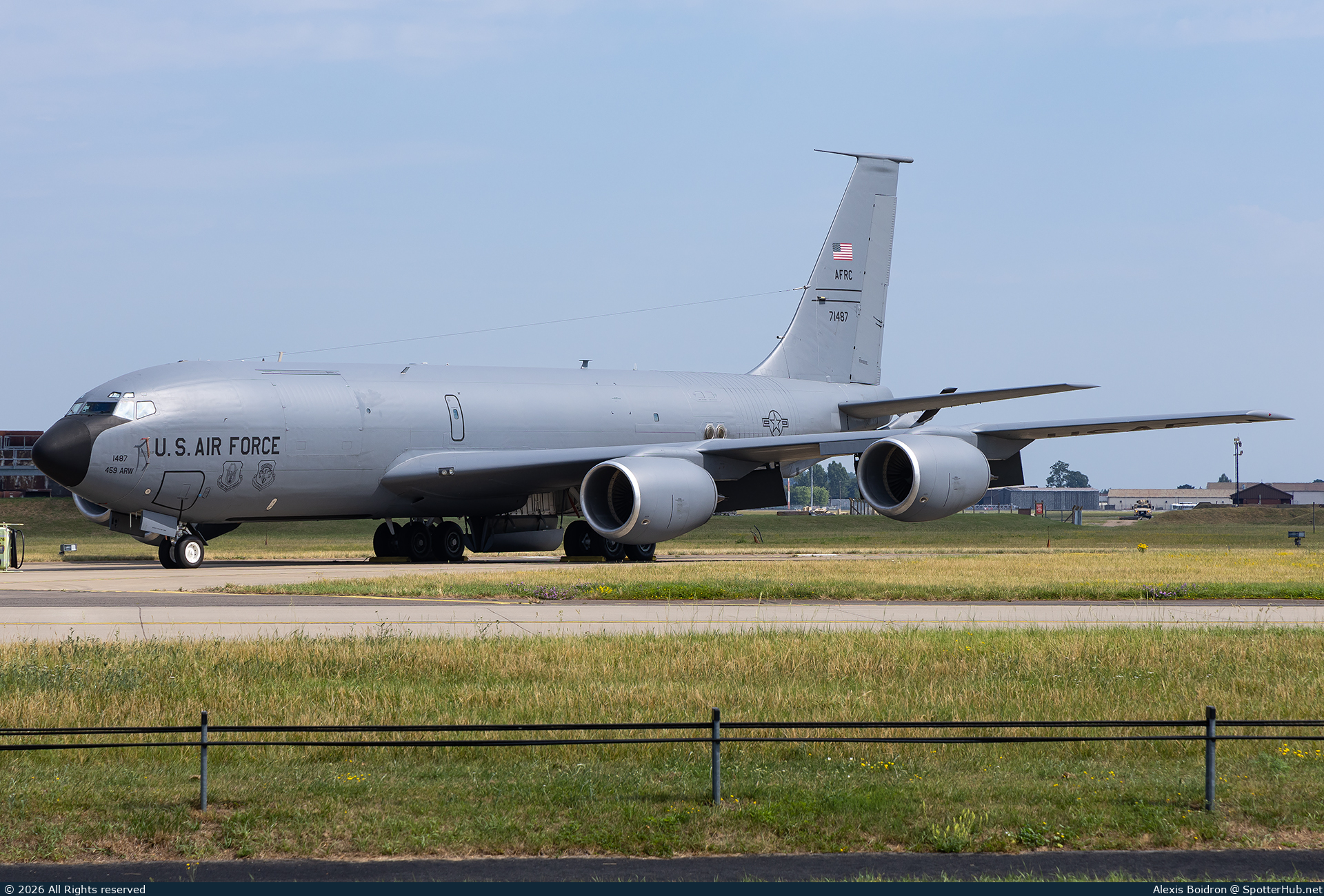 Photo of 57-1487 - Boeing KC-135R Stratotanker operated by US Air Force