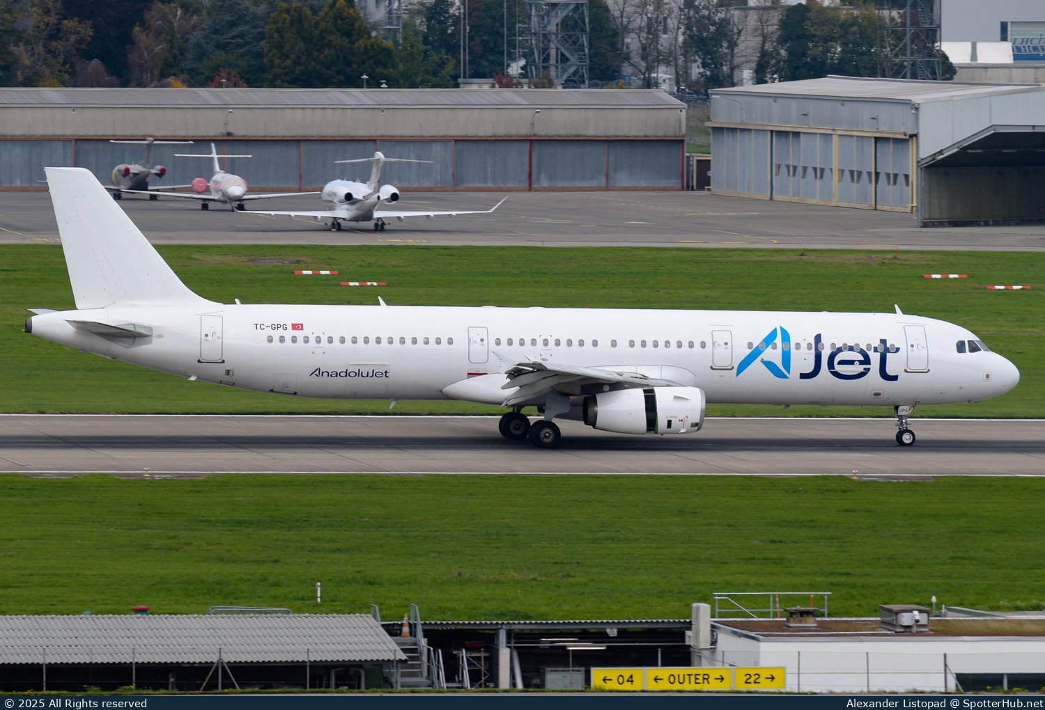 Photo of TC-GPG - Airbus A321-231 operated by AJet (opb BBN Airlines)
