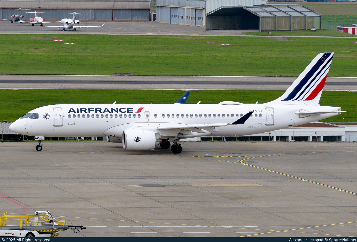 Photo of F-HPNC - Airbus A220-300 operated by Air France