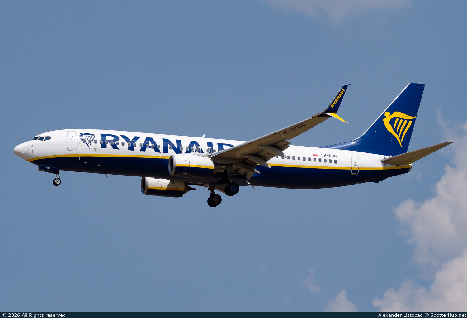 Photo of SP-RSH - Boeing 737-8AS operated by Ryanair (opb Buzz)
