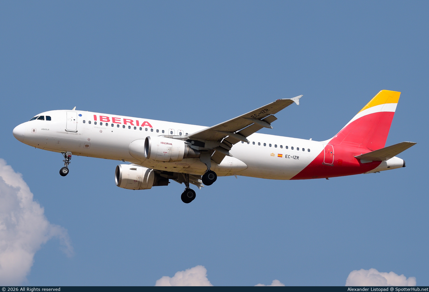 Photo of EC-IZR - Airbus A320-214 operated by Iberia