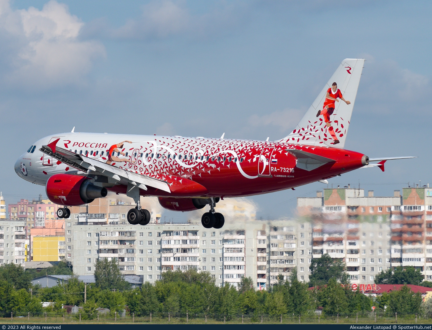 Photo of RA-73216 - Airbus A319-111 operated by Rossiya Airlines