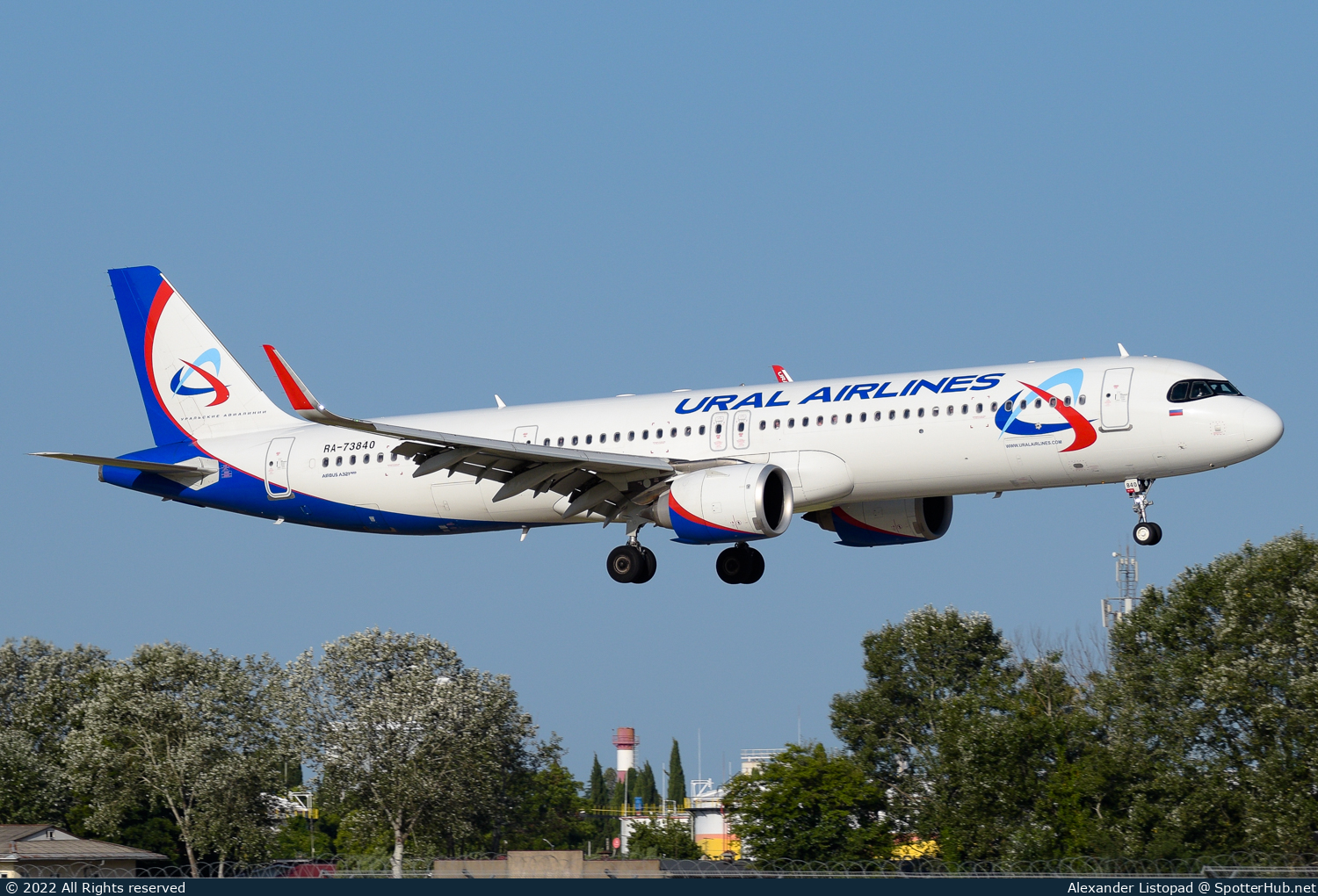 Photo of RA-73840 - Airbus A321-251NX operated by Ural Airlines