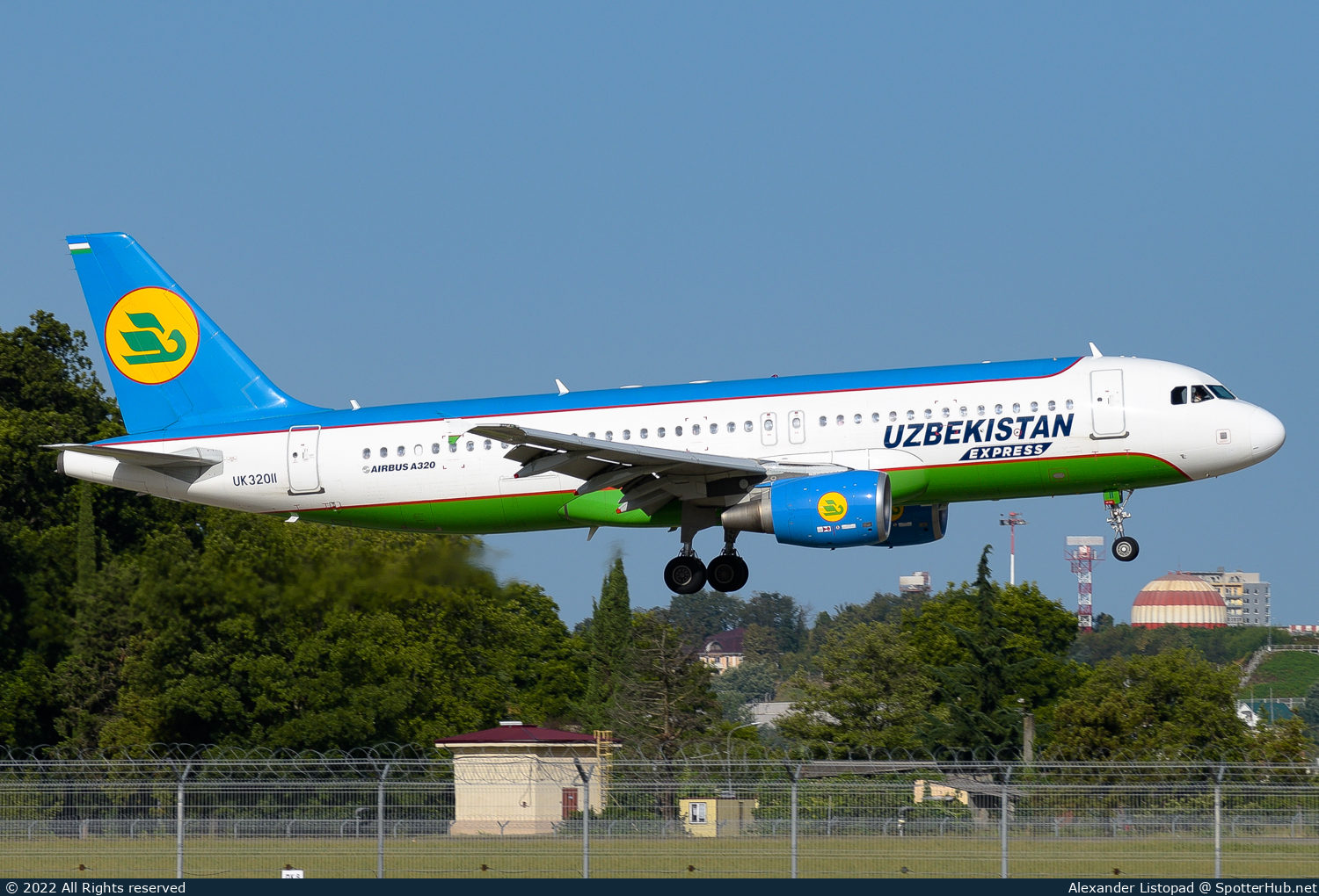 Photo of UK32011 - Airbus A320-214 operated by Uzbekistan Express