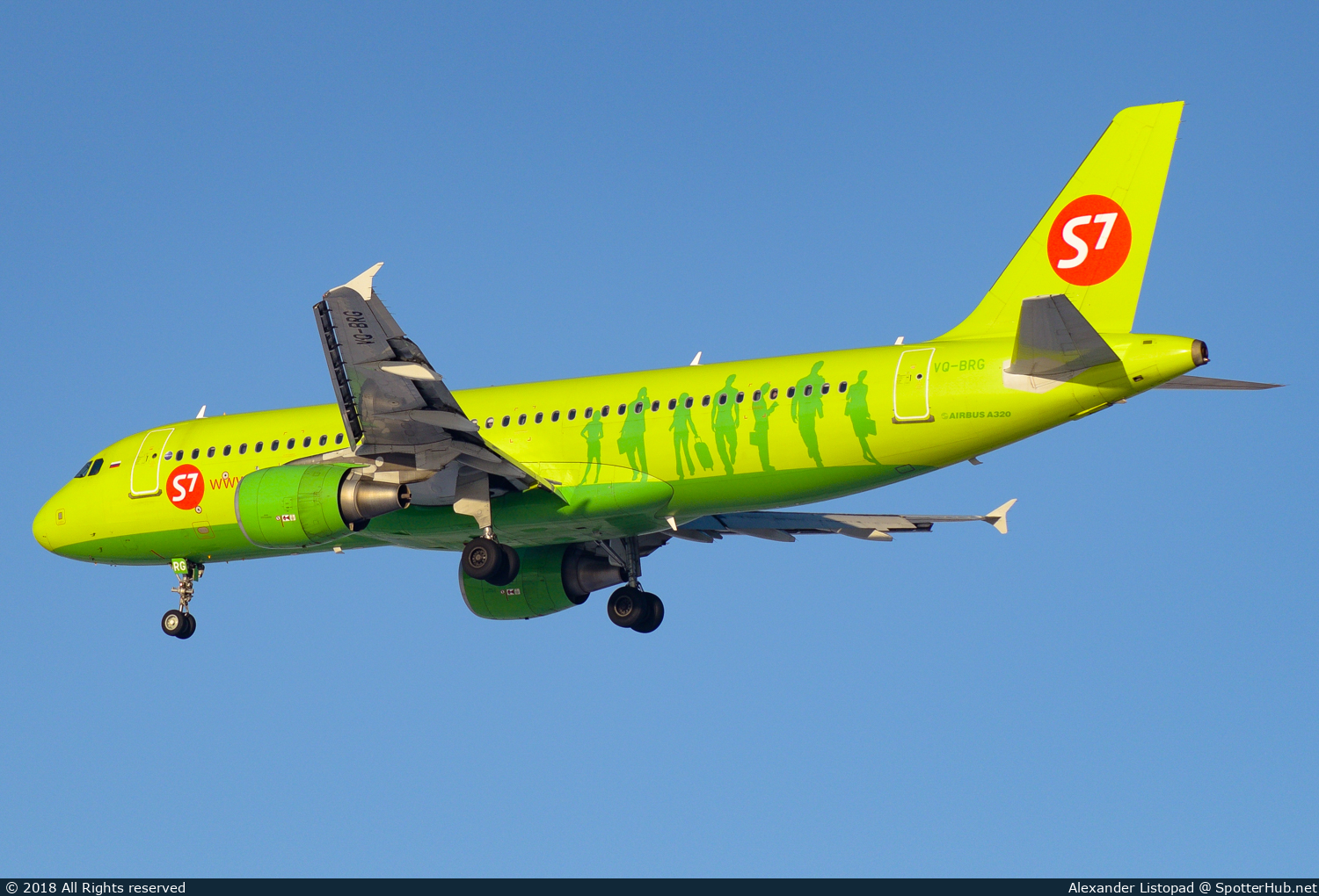 Photo of VQ-BRG - Airbus A320-214 operated by S7 Airlines