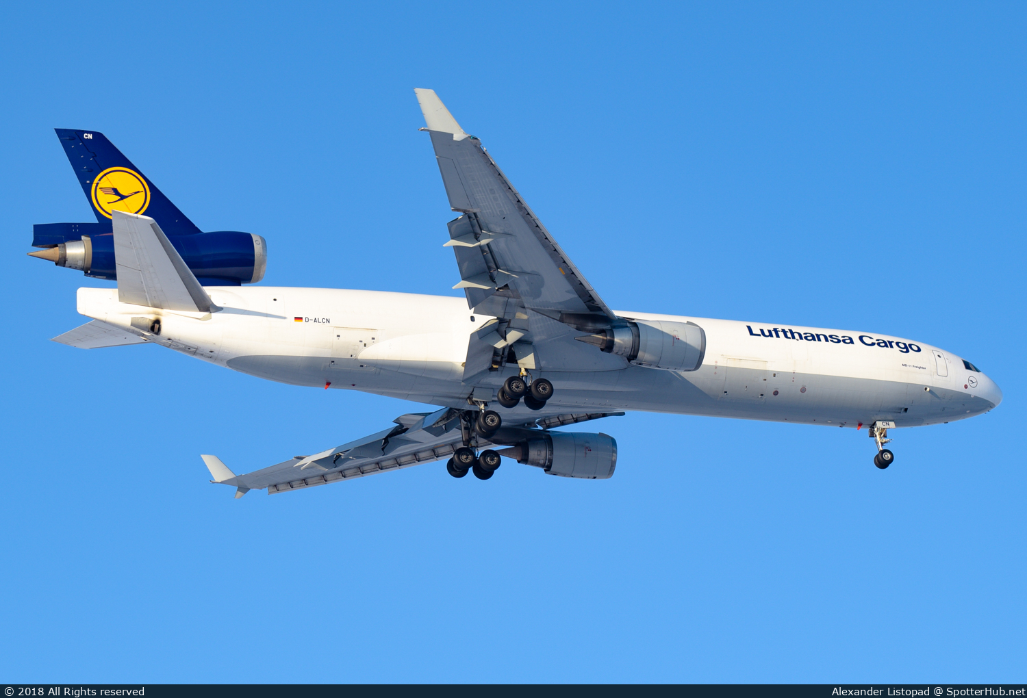 Photo of D-ALCN - McDonnell Douglas MD-11(F) operated by Lufthansa Cargo