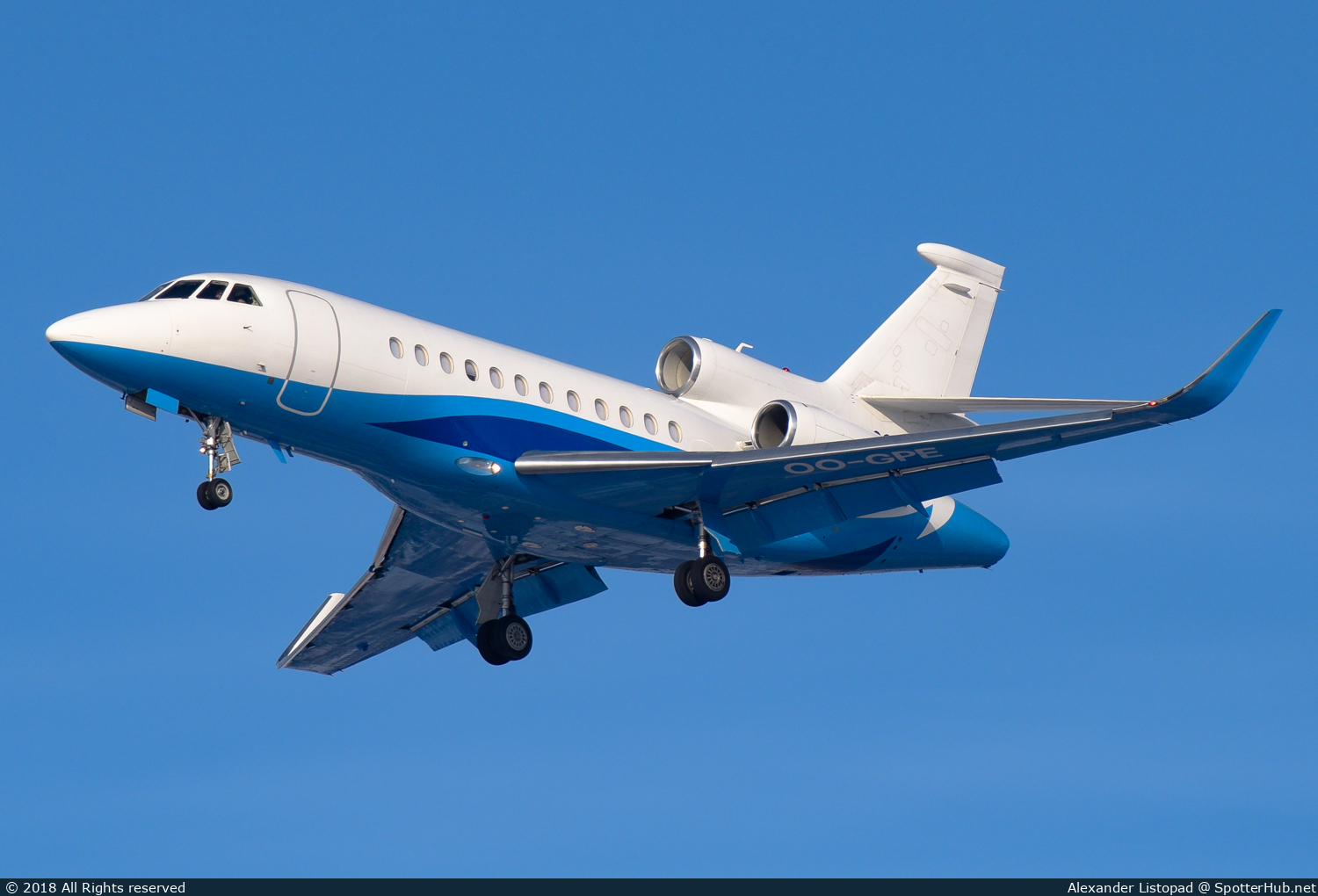 Photo of OO-GPE - Dassault Falcon 900LX operated by Luxaviation Belgium