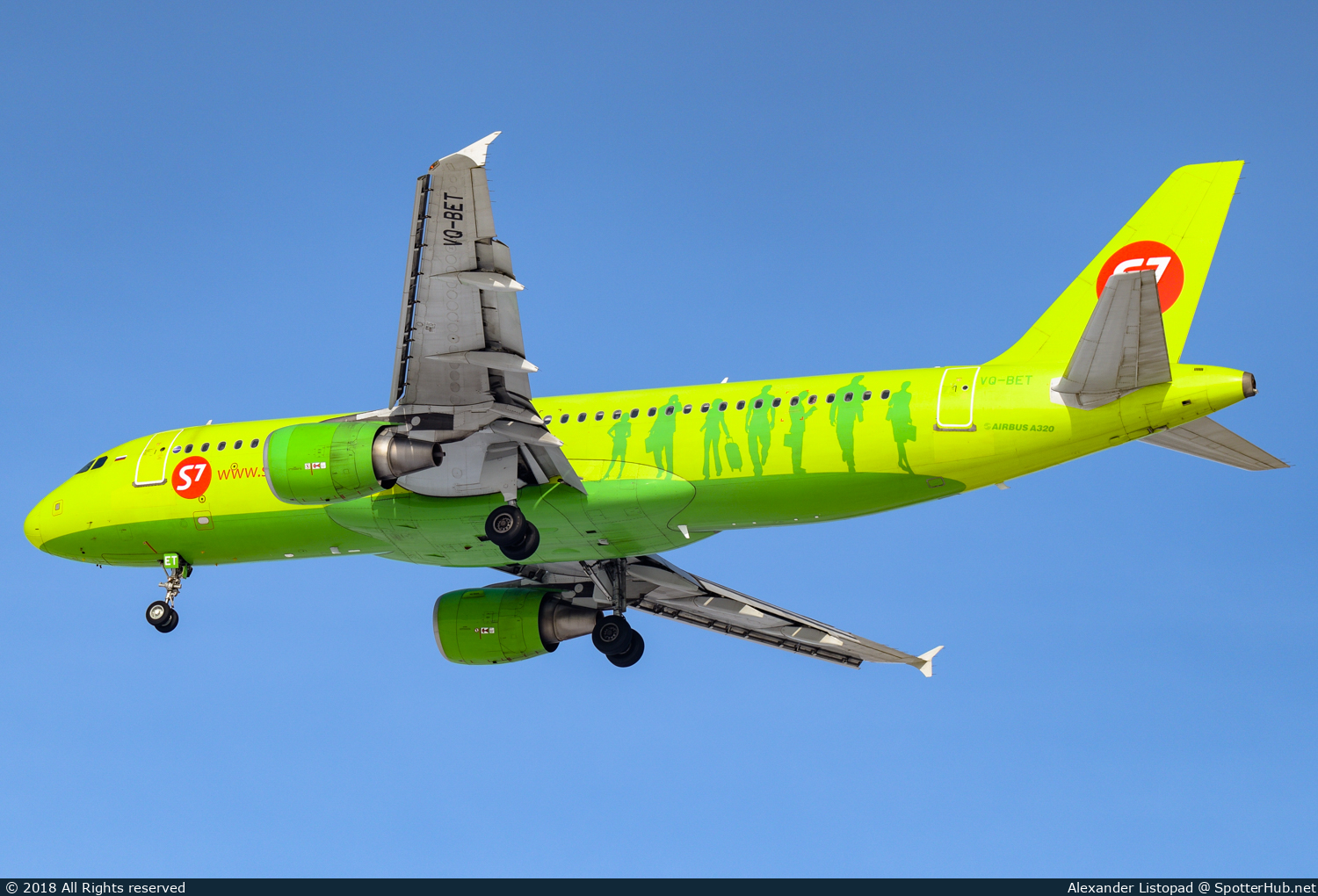 Photo of VQ-BET - Airbus A320-214 operated by S7 Airlines