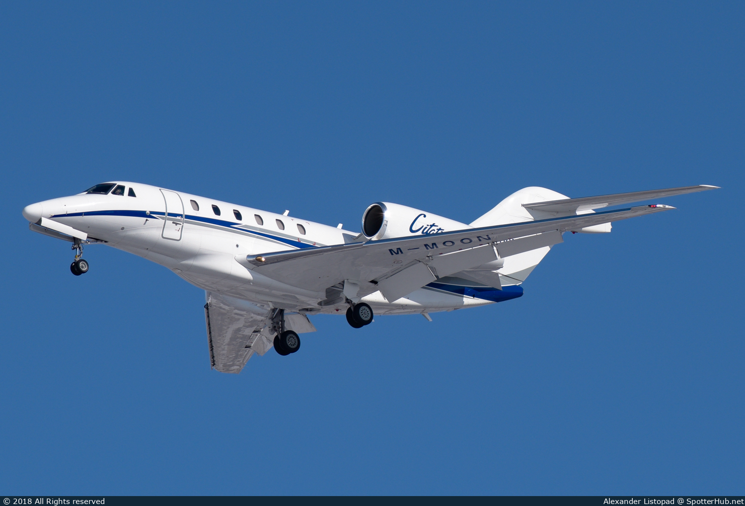 Photo of M-MOON - Cessna 750 Citation X operated by Private