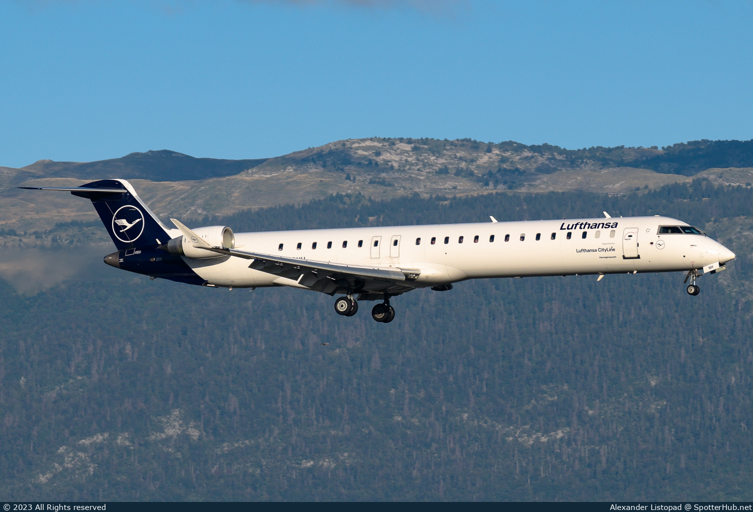 Photo of D-ACNH - Bombardier CRJ-900LR operated by Lufthansa CityLine