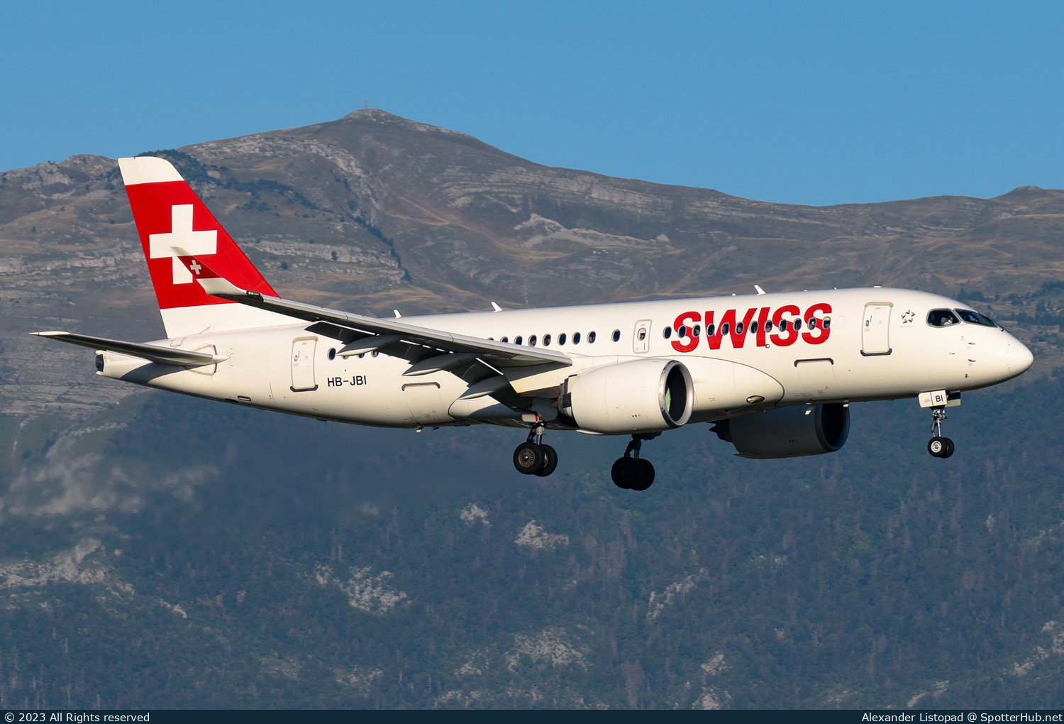 Photo of HB-JBI - Airbus A220-100 operated by Swiss International Air Lines