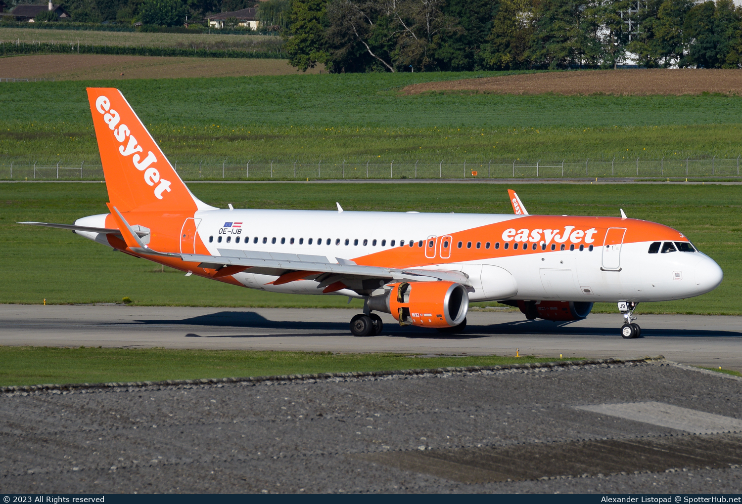 Photo of OE-IJB - Airbus A320-214 operated by easyJet Europe