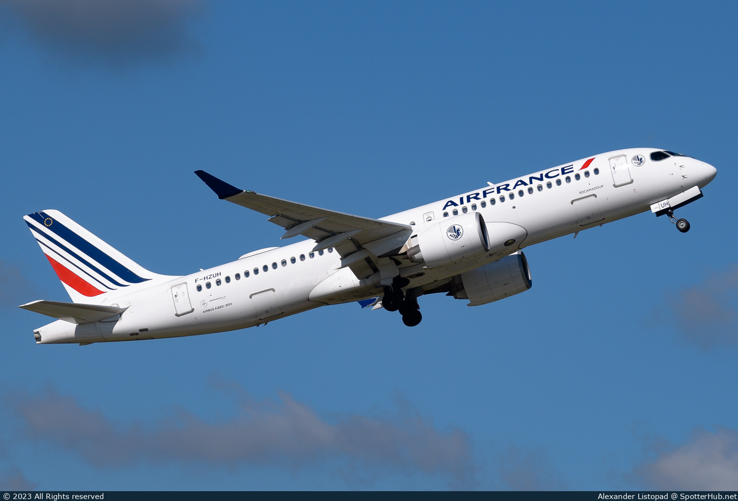 Photo of F-HZUH - Airbus A220-300 operated by Air France