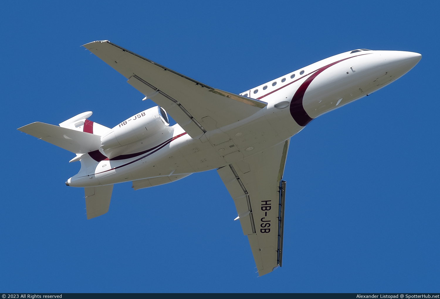 Photo of HB-JSB - Dassault Falcon 2000 operated by PrivatAir