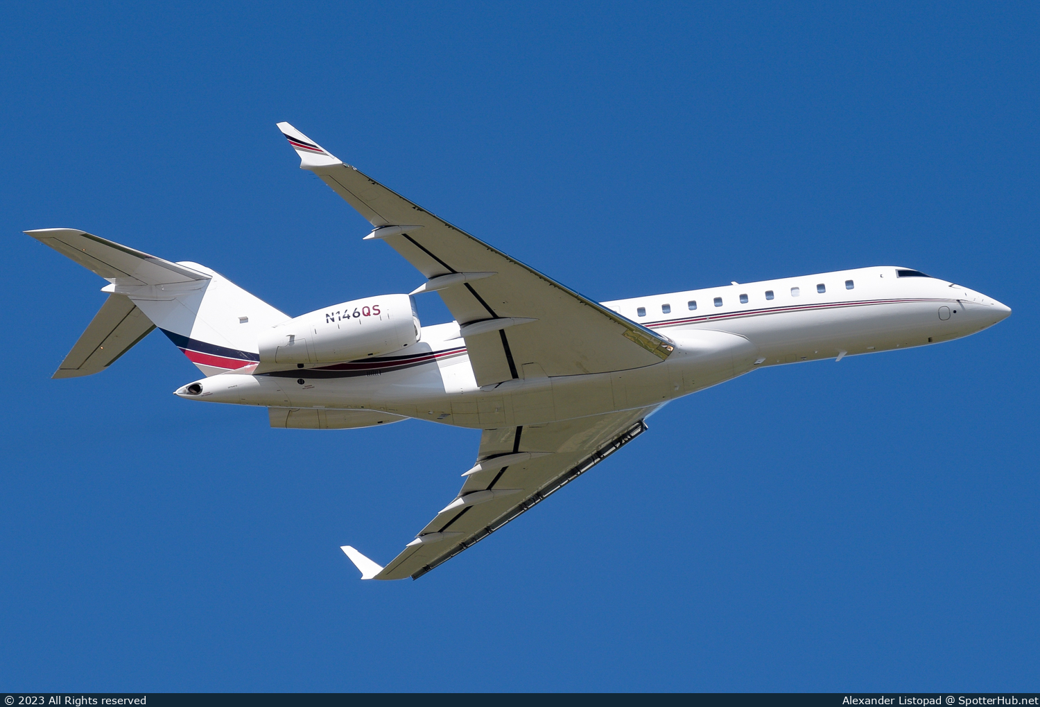 Photo of N146QS - Bombardier Global 6000 operated by NetJets