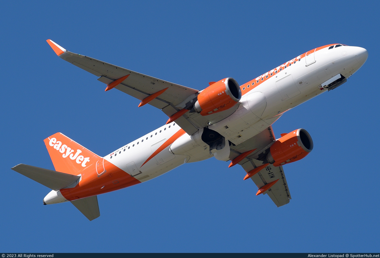 Photo of HB-AYM - Airbus A320-251N operated by easyJet Switzerland
