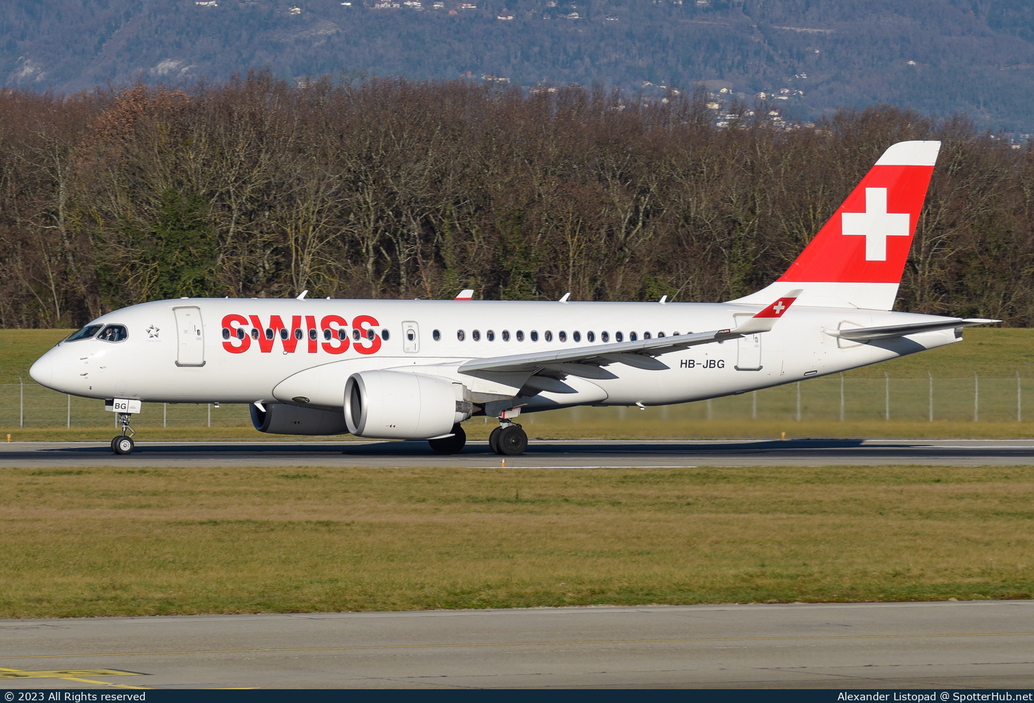 Photo of HB-JBG - Airbus A220-100 operated by Swiss International Air Lines