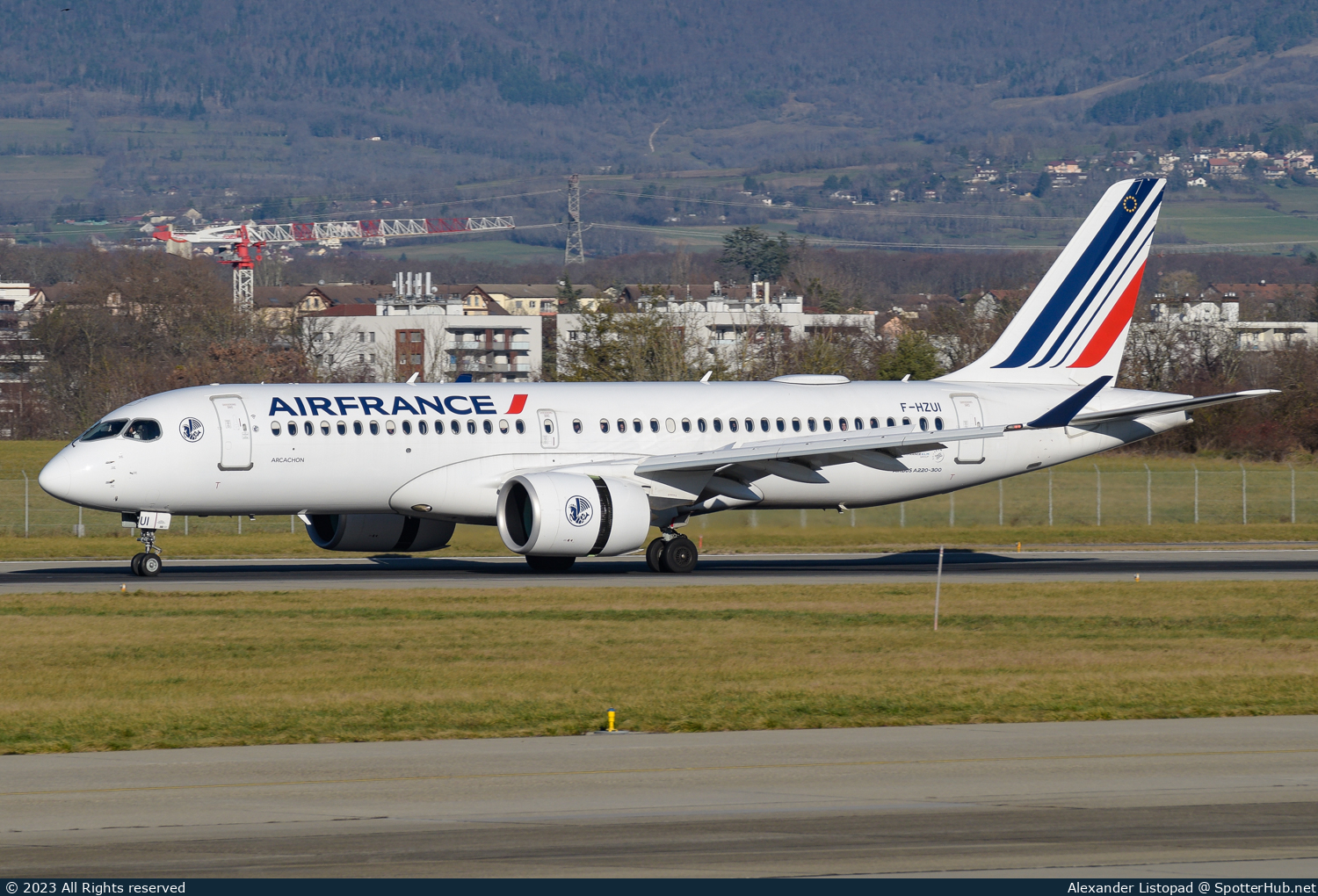 Photo of F-HZUI - Airbus A220-300 operated by Air France