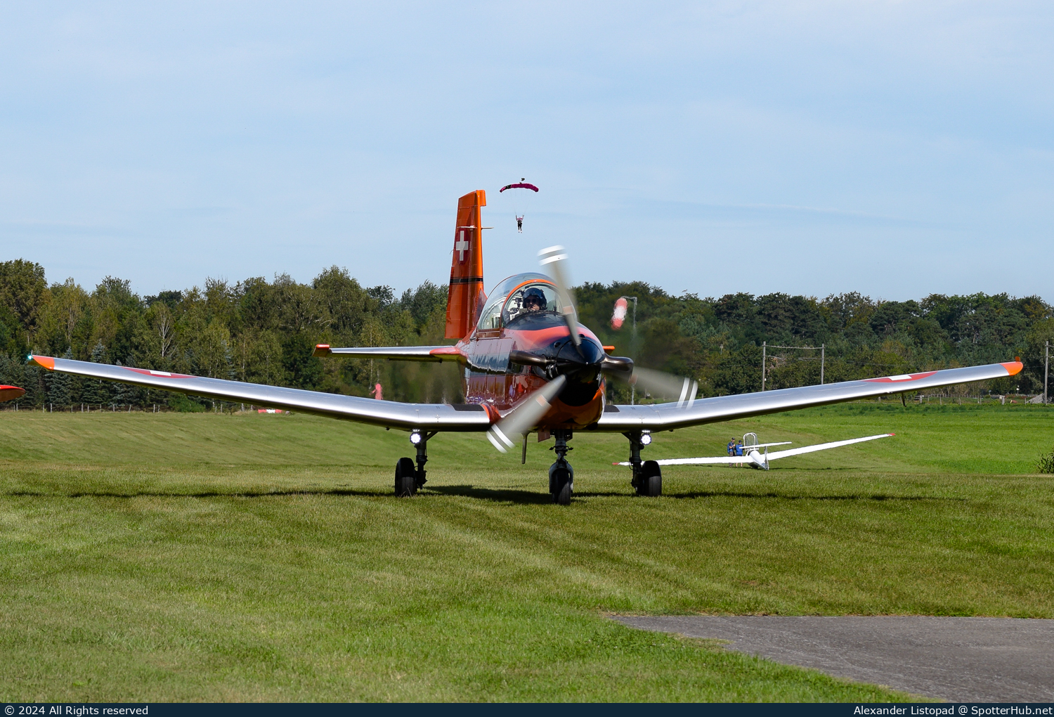 Photo of HB-HPR - Pilatus PC-7 operated by Private