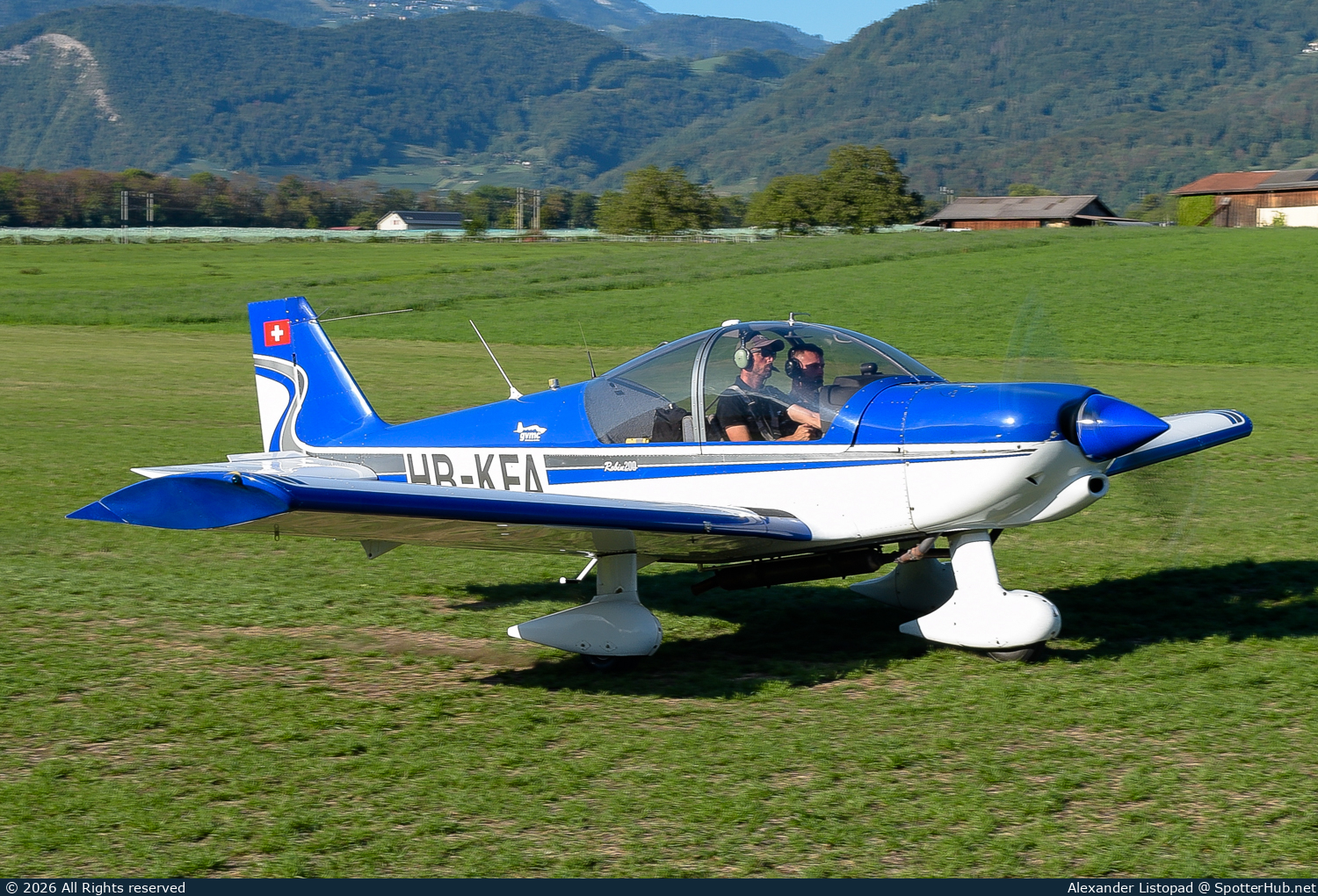 Photo of HB-KFA - Robin HR200/160 operated by Groupe de Vol à Moteur du Chablais