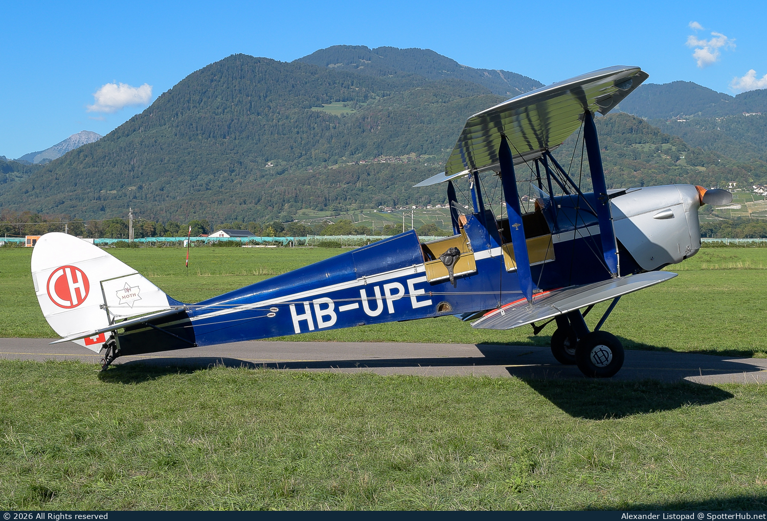 Photo of HB-UPE - De Havilland DH-60G III Moth Major operated by Groupement des Avions Historiques