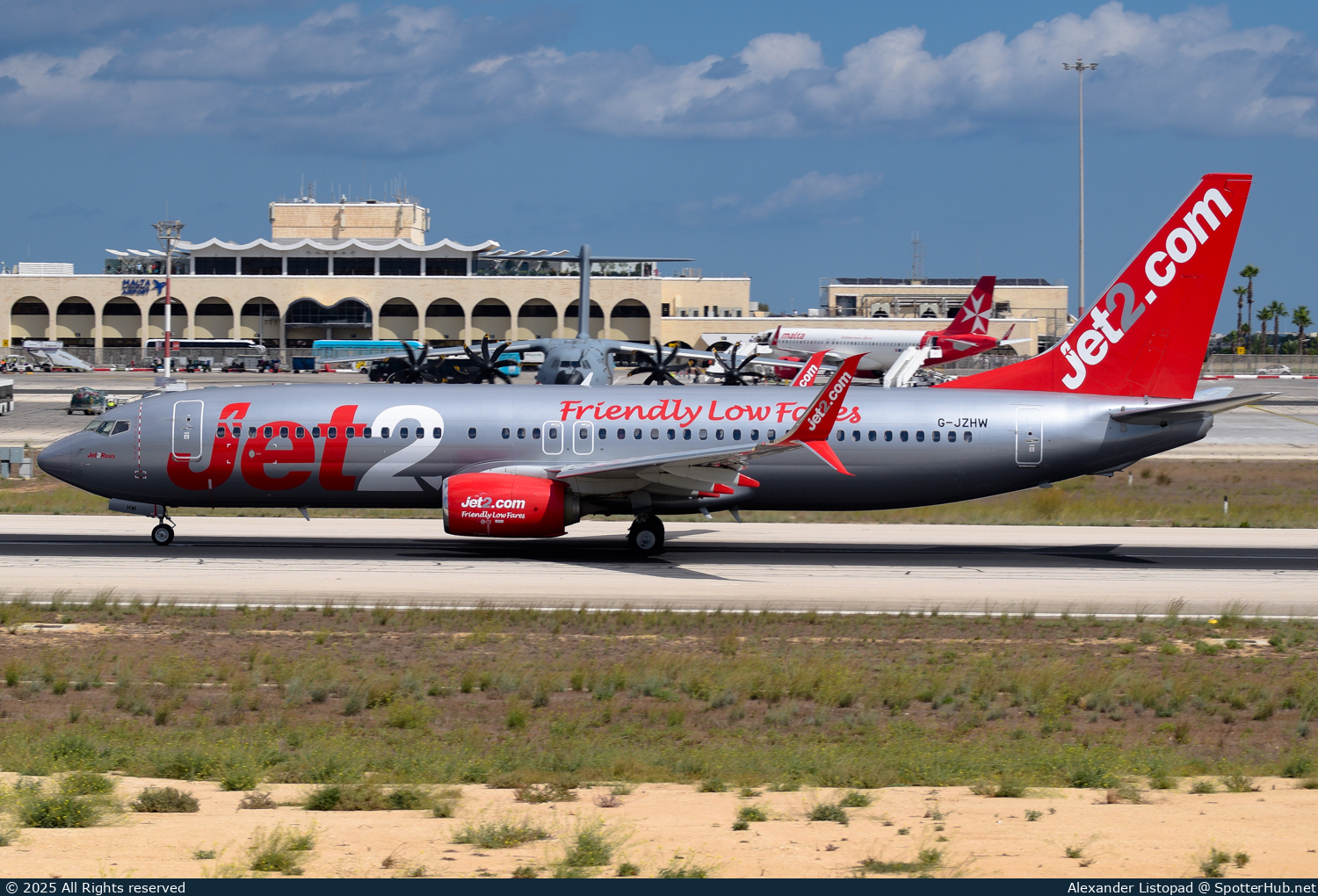 Photo of G-JZHW - Boeing 737-8MG operated by Jet2