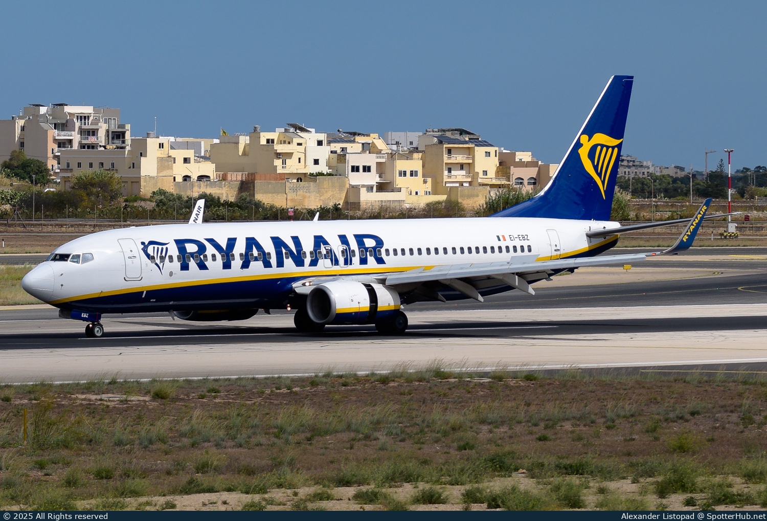 Photo of EI-EBZ - Boeing 737-8AS operated by Ryanair