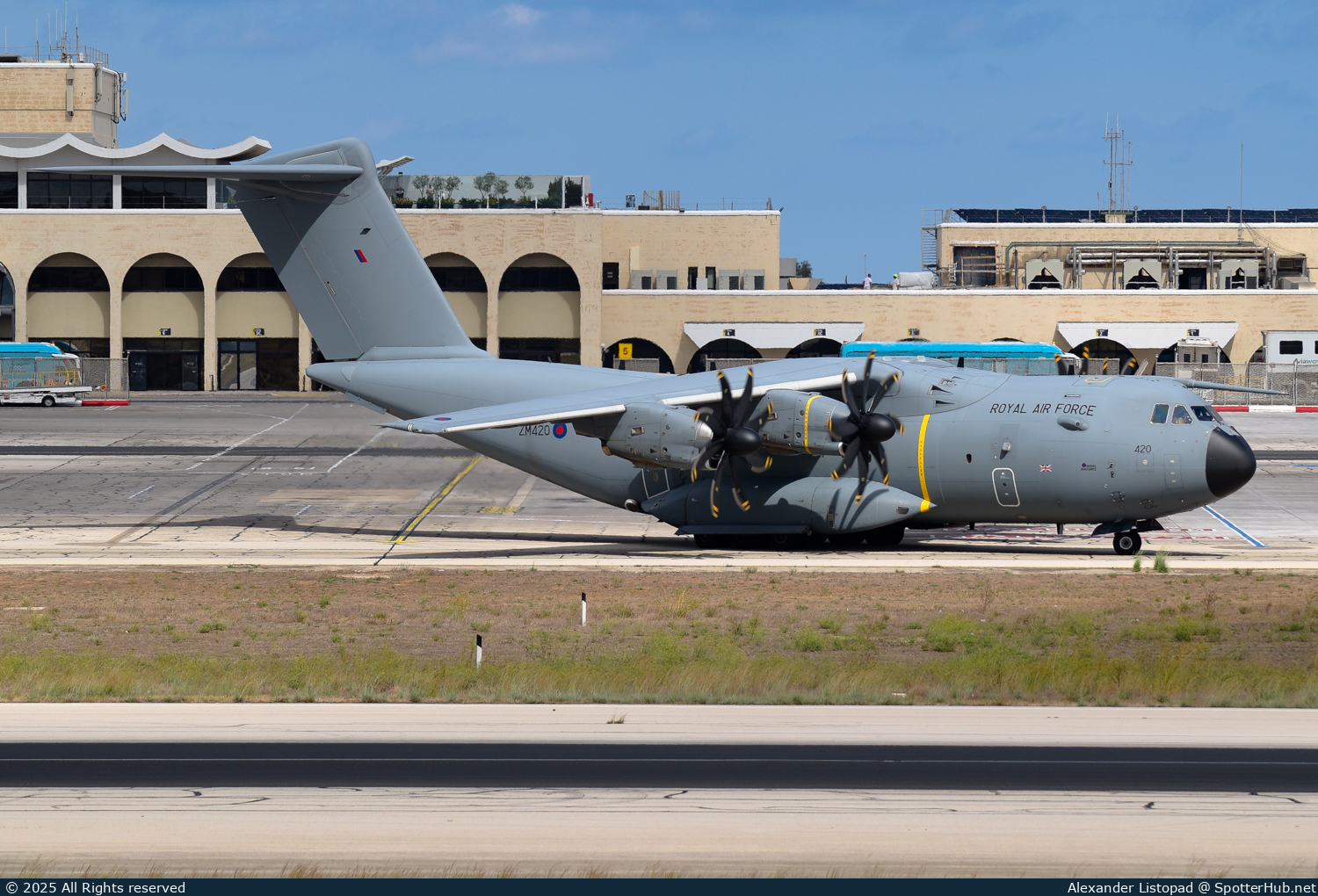 Photo of ZM420 - Airbus A400M Atlas C.1 operated by Royal Air Force